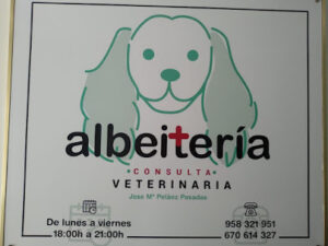 Consulta Veterinaria José María Peláez