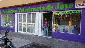 La Clínica Veterinaria De Jose